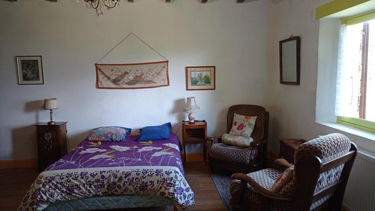 ラ・ミュール Le Genevray Bed & Breakfast エクステリア 写真